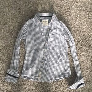 Button down checkered ladies long sleeve